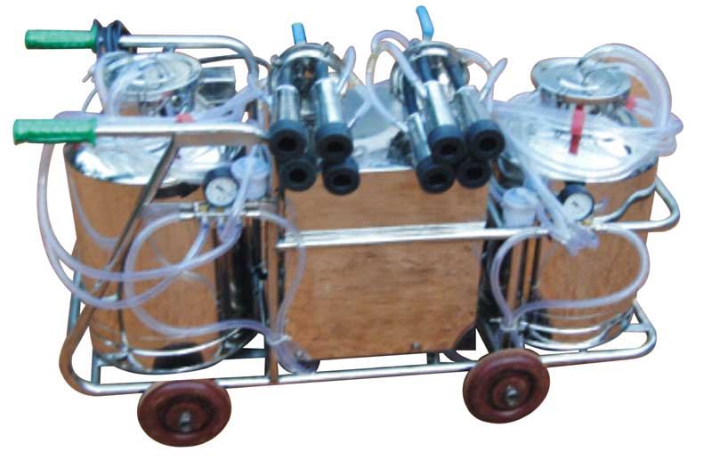 Milk Master - Milking Machine - Photo