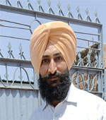 volunteer Baltej Singh Matharu