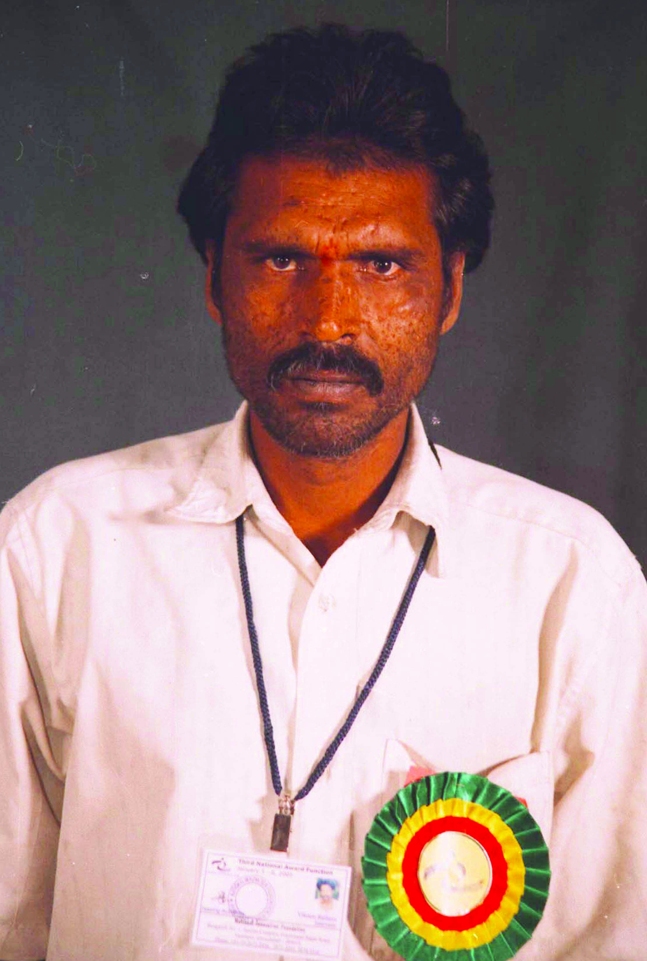 volunteer Vikram Rathore